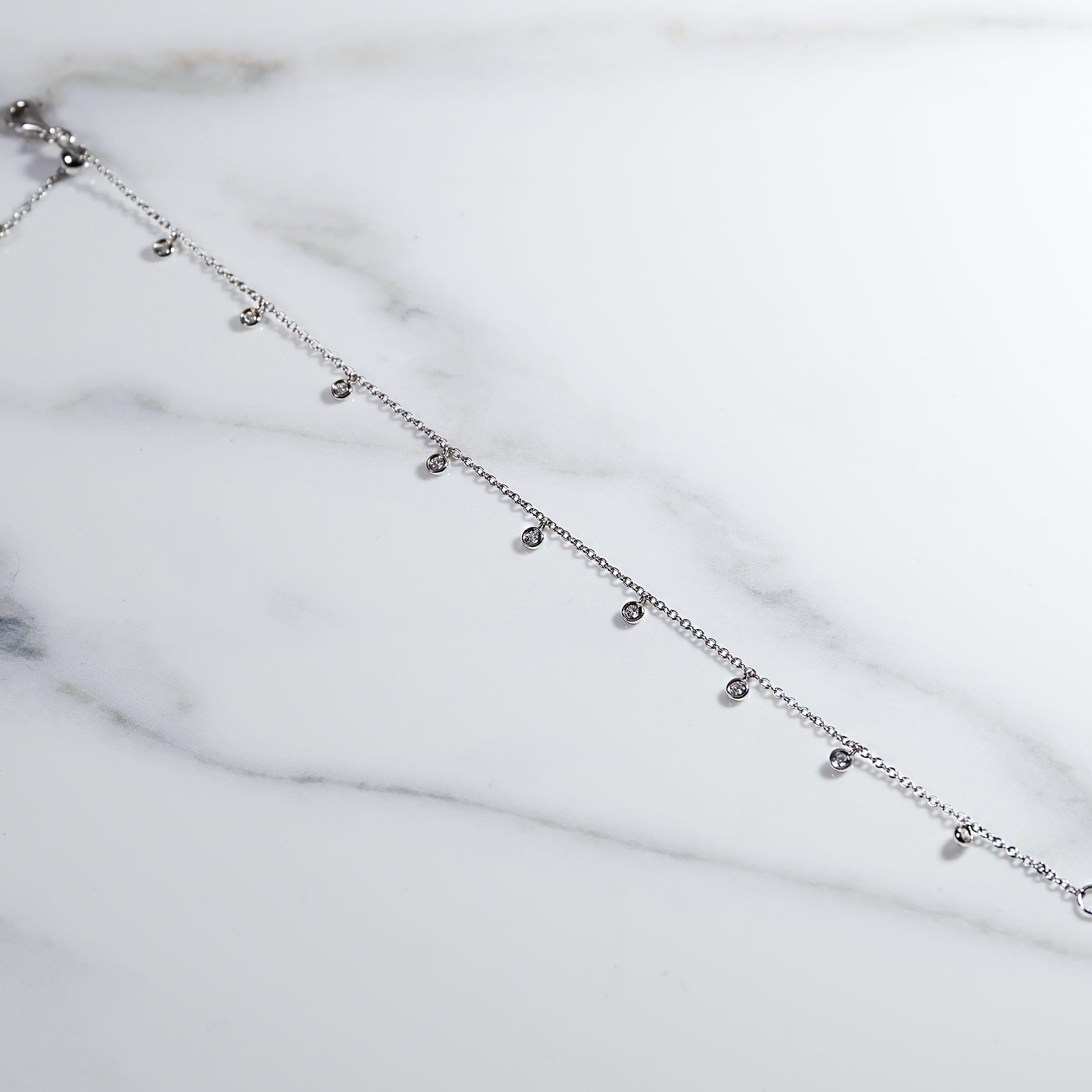 Delicate Silver Raindrop Bracelet