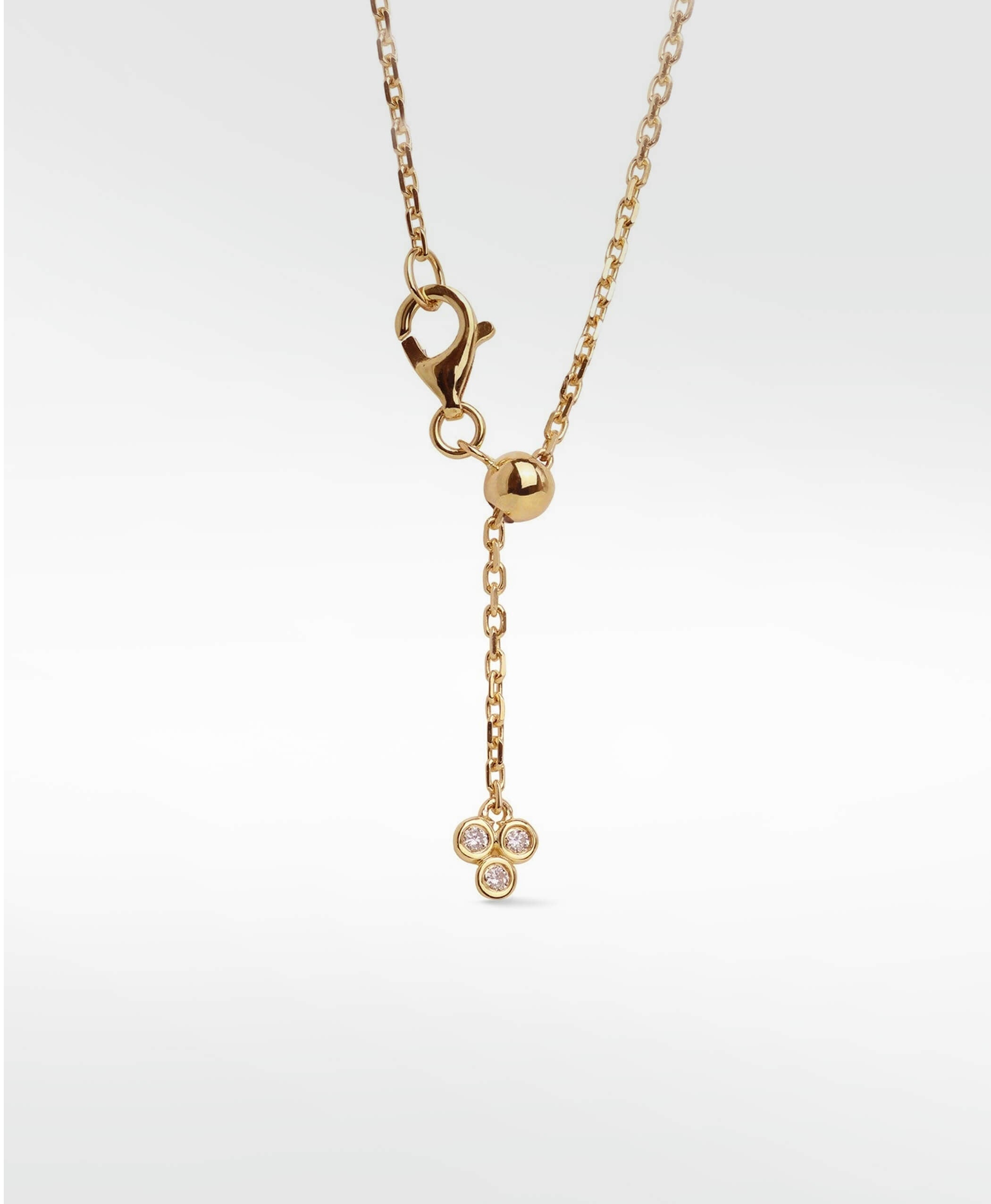 gold pendant with cultured diamonds lab grown diamonds created diamonds lark and berr